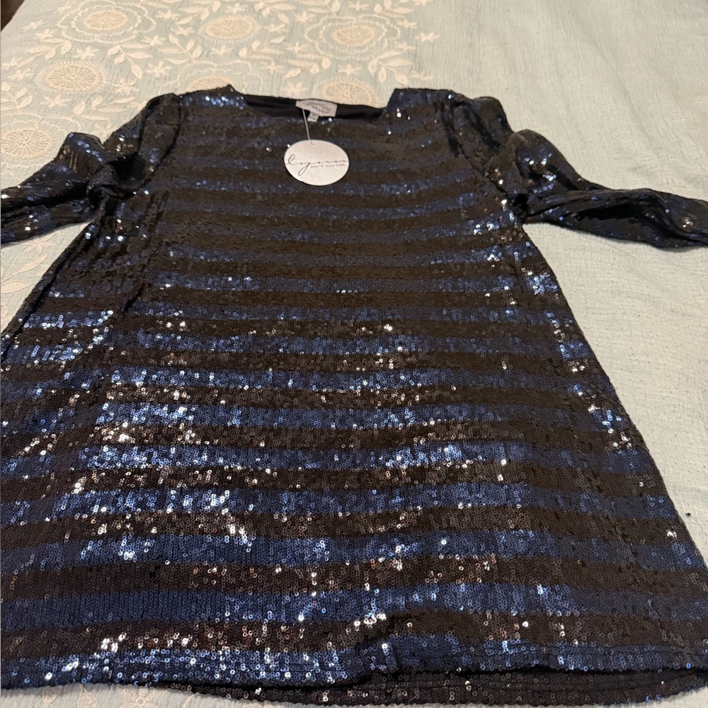 Silver Jeans Black and Blue Sequin Top